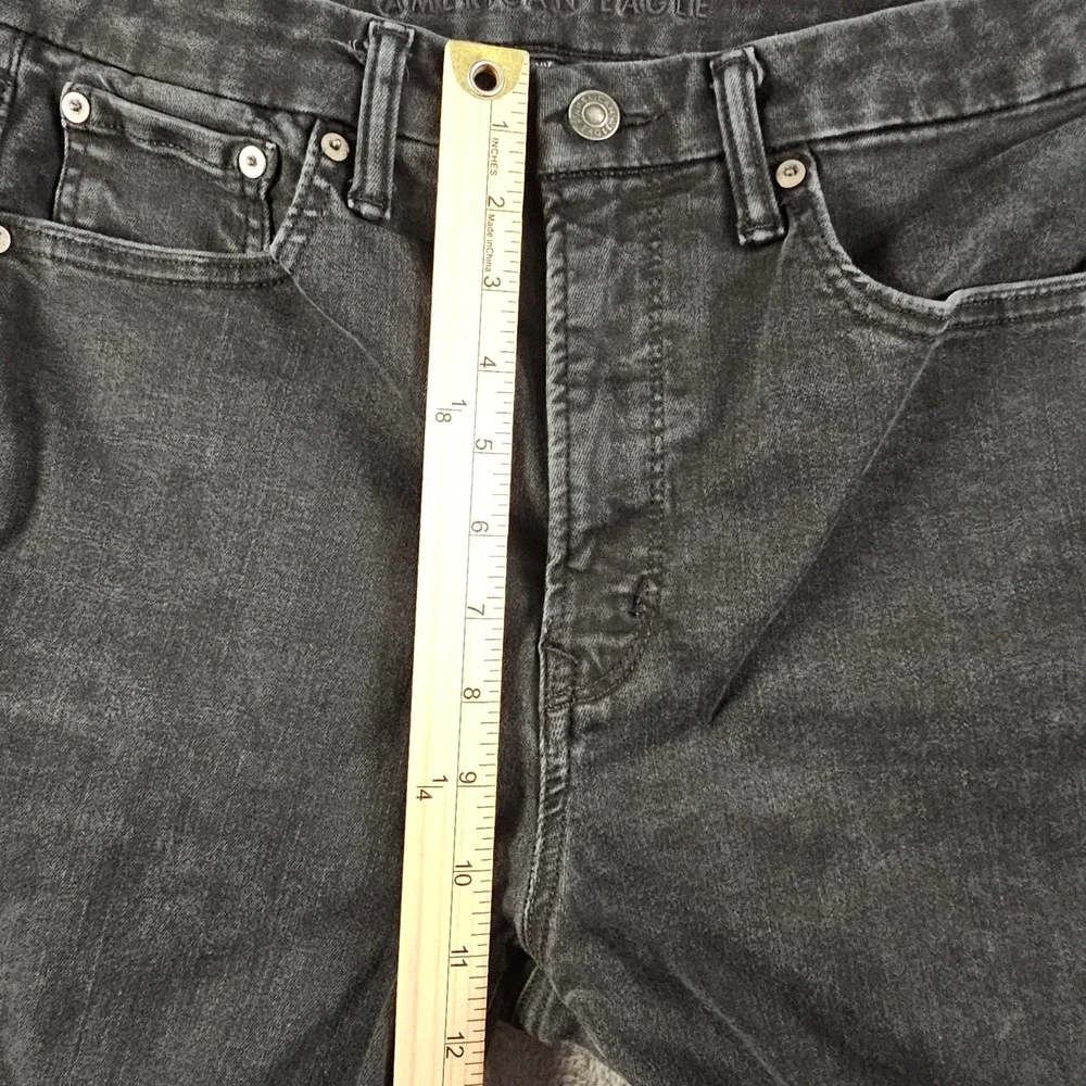 American Eagle Super Hi-Rise Jegging Luxe Jean Black Distressed 12 Regular